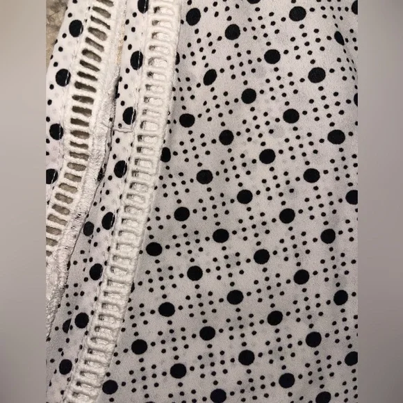 Polkadot blouse - Picture 3 of 5